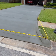 QUAILTY-CONCRETE-DRIVEWAY-INSTALLATION-IN-FORT-WALTON-BEACH-FL 0